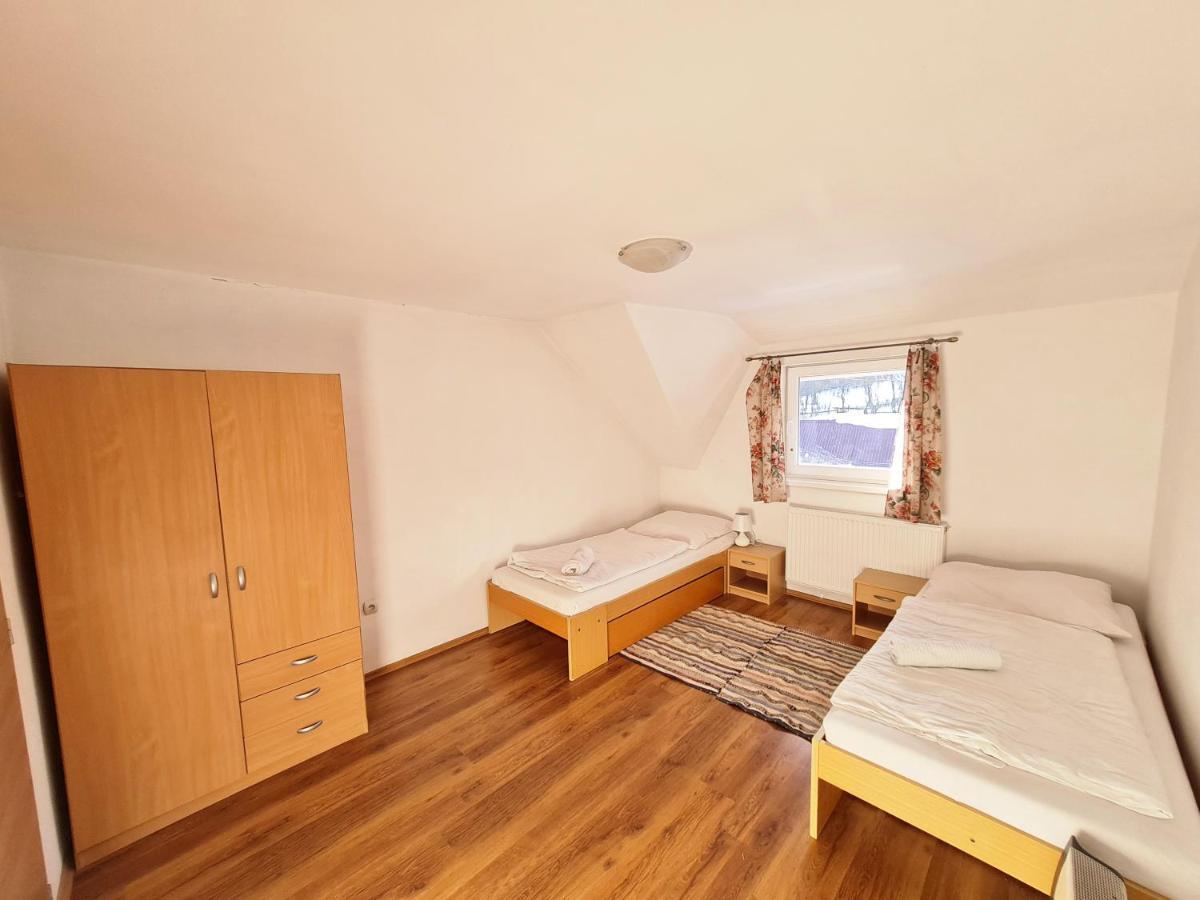 Stary Dom Hotel Oravská Polhora Buitenkant foto